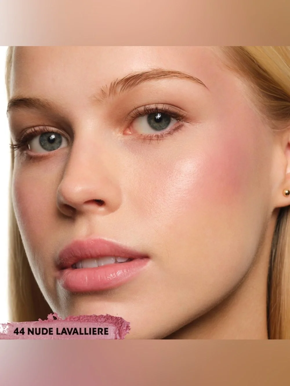 Yves Saint Laurent Velvet Soft Pink Blush Cushion - Nude Lavalliere